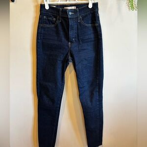 Dark Blue Levi’s Jeans
